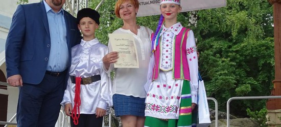 Święto tradycji i folkloru. “Dzieci Gór i Dolin” na scenie w Iwoniczu (ZDJĘCIA)
