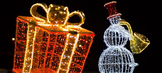 Efektowne, świąteczne oświetlenie w Rymanowie-Zdroju. Musisz to zobaczyć! (ZDJĘCIA)