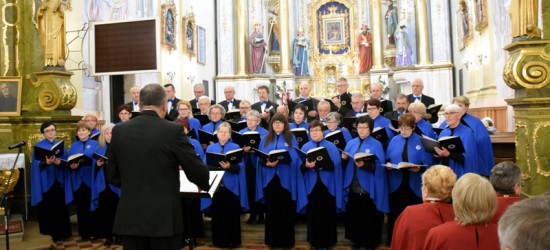 Koncert Wielkanocny w rymanowskim Kościele Parafialnym (ZDJĘCIA)