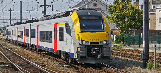 KOLEJ: Jest szansa na przedłużenie kursu pociągu z Krakowa do Krosna, Sanoka i Zagórza (FILM, WYWIADY)