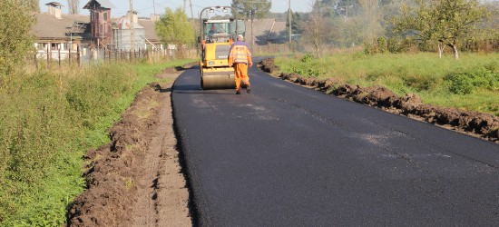 MODERÓWKA: Długo oczekiwany remont drogi za pół miliona zł (ZDJĘCIA)