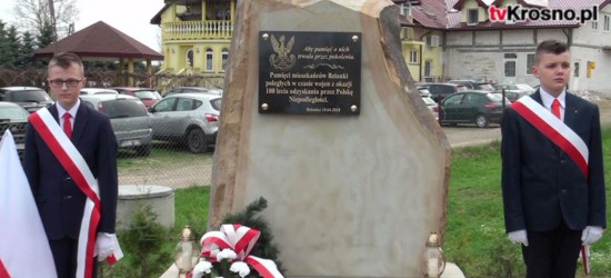 GMINA RYMANÓW: Piękne, patriotyczne chwile w Bziance. Biało-czerwone serca mieszkańców, efektowny obelisk (VIDEO)